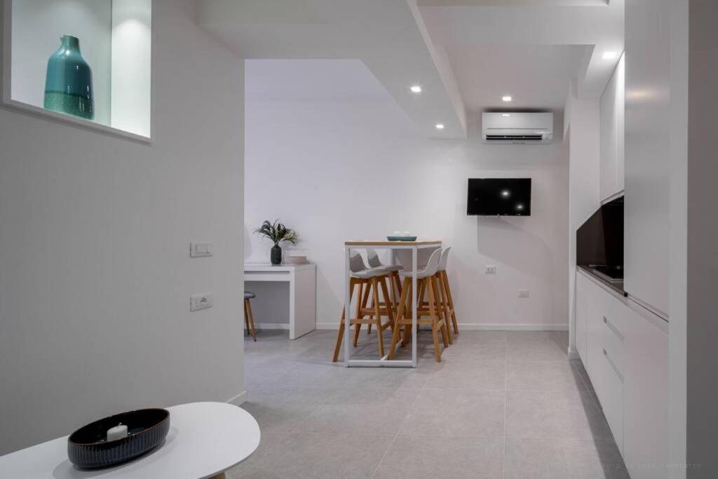 Ormesini Private Courtyard Apartment